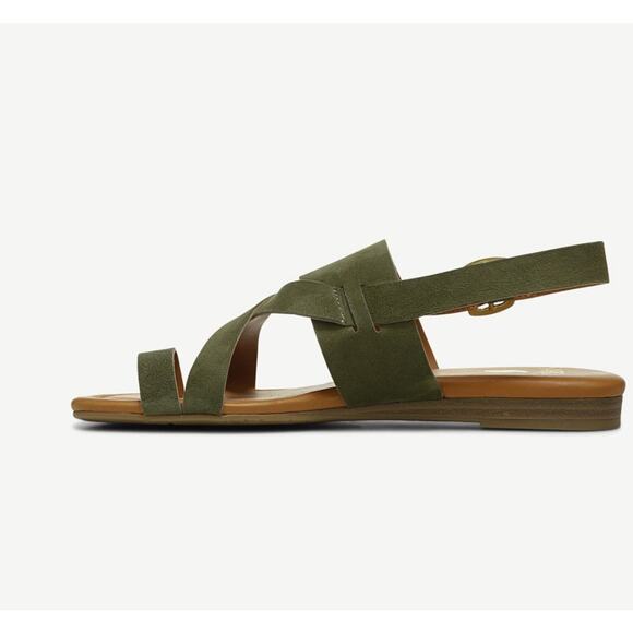 Franco Sarto Gia Suede Slip On Flat Strappy Sandals Green Women's Size 6.5 NWT - Picture 2 of 8